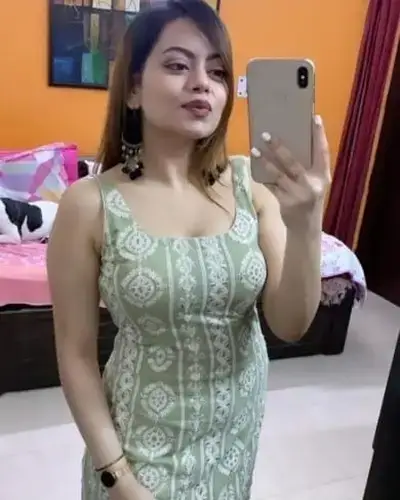 Call Girl in Grant Road